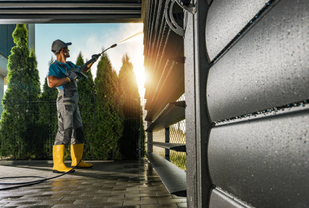 Professional Pressure washing in Oak Hills Place, LA